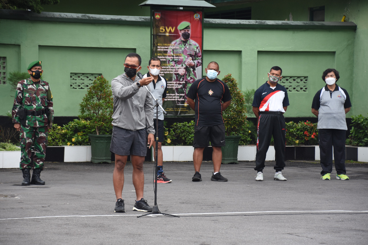 Danrem : Prajurit Dan PNS Korem 073/Makutarama Rajin Olahraga Serta Cek Kesehatan Secara Berkala